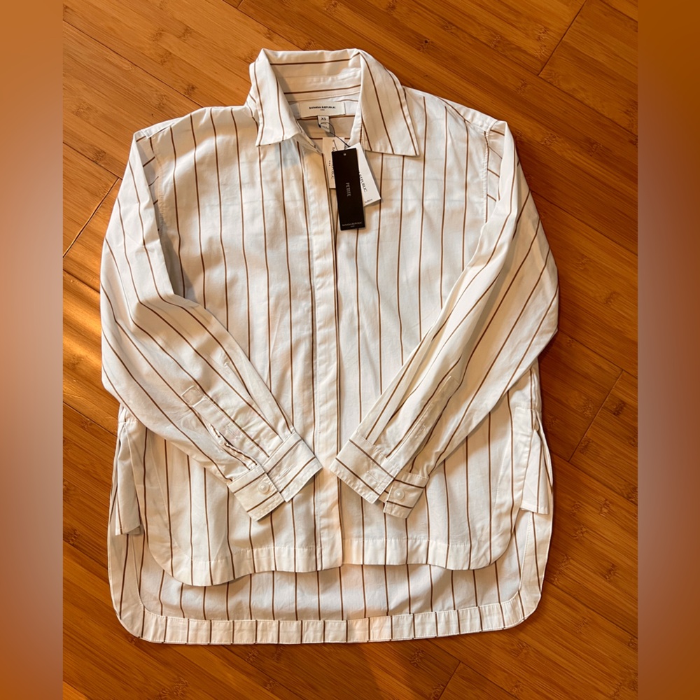 Banana Republic Button down Shirt